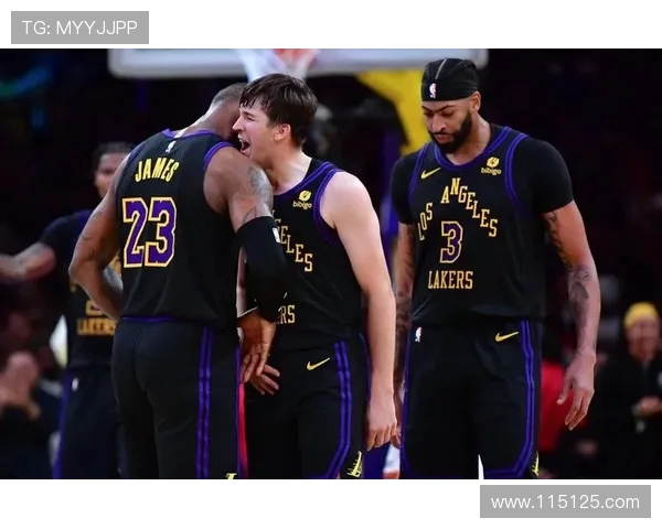 湖人对阵太阳精彩比赛视频回顾与精彩瞬间分析